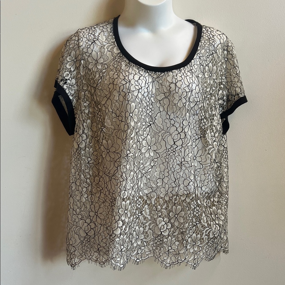 Torrid Black and White Floral Lace Blouse